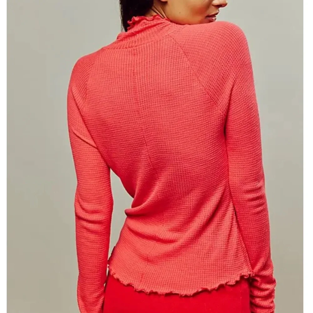 NWOT Make It Easy mock neck thermal by Intimately Free People in size XS